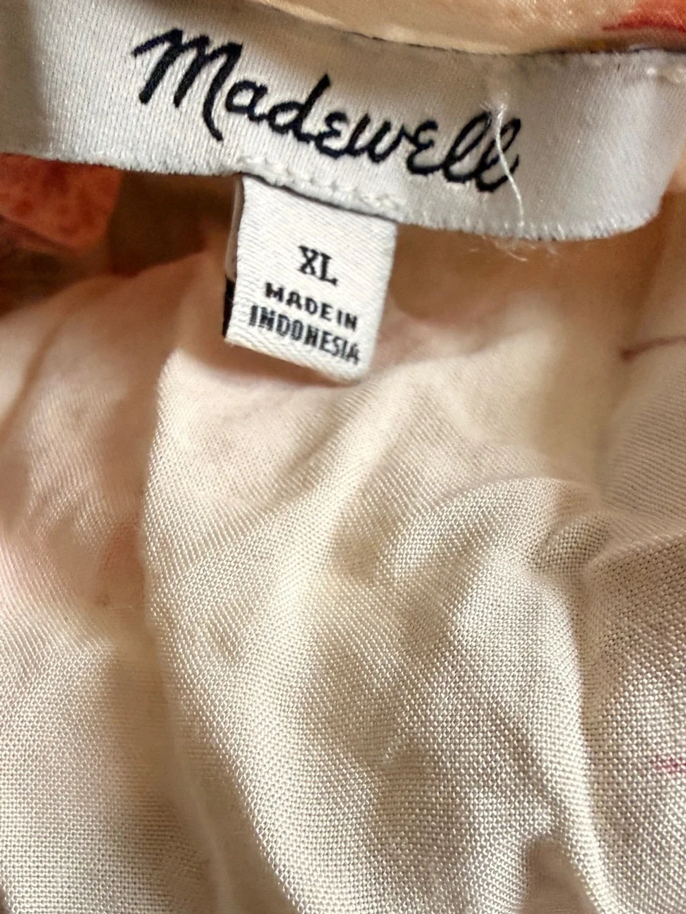 MADEWELL Floral Wrap V-Neck Short Sleeve Top - White with Coral Floral - Picture 8 of 8